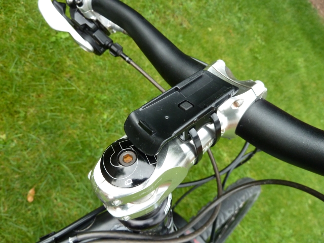 Garmin Dakota 20 - bicycle mount